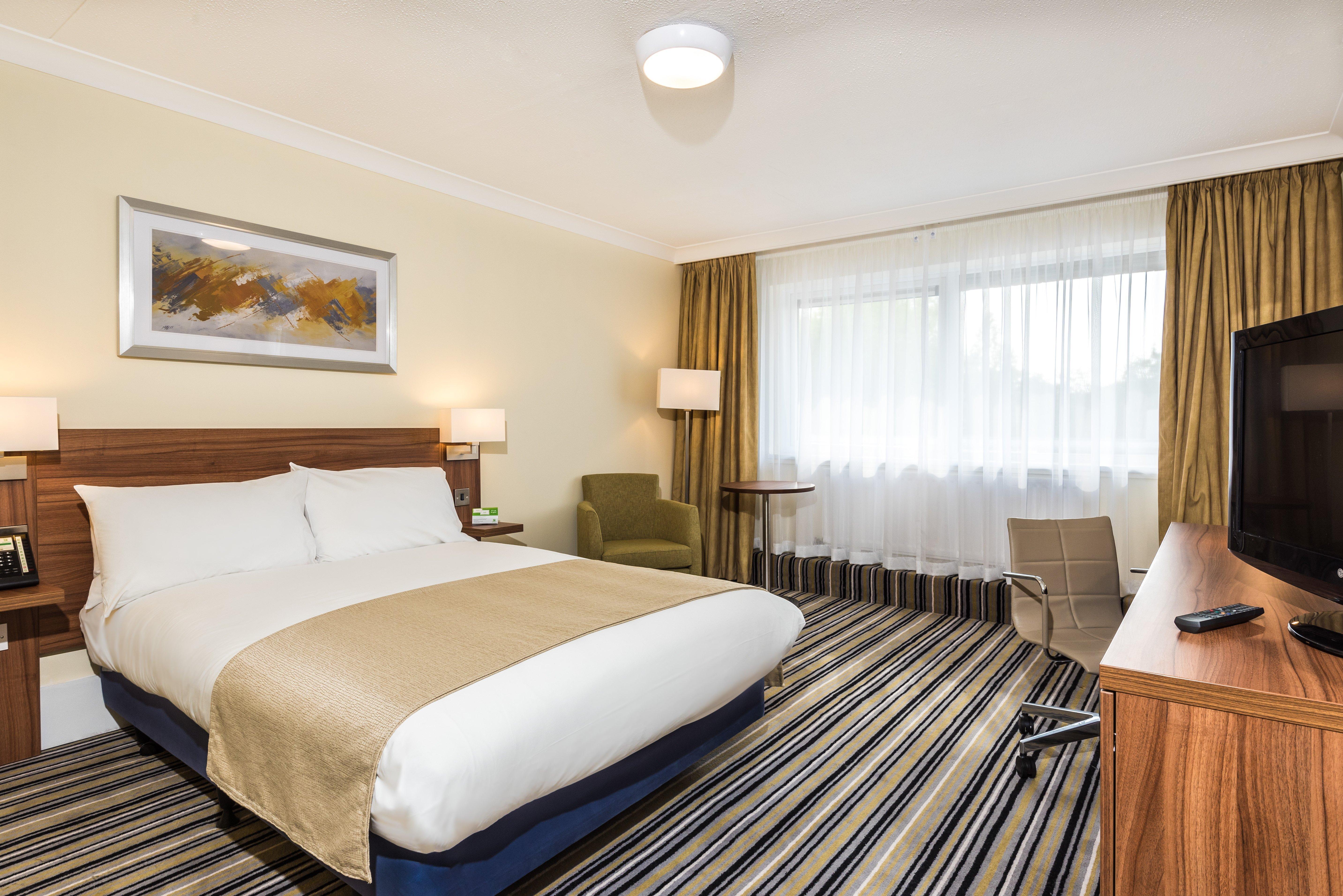 Holiday Inn Reading West By Ihg Екстериор снимка