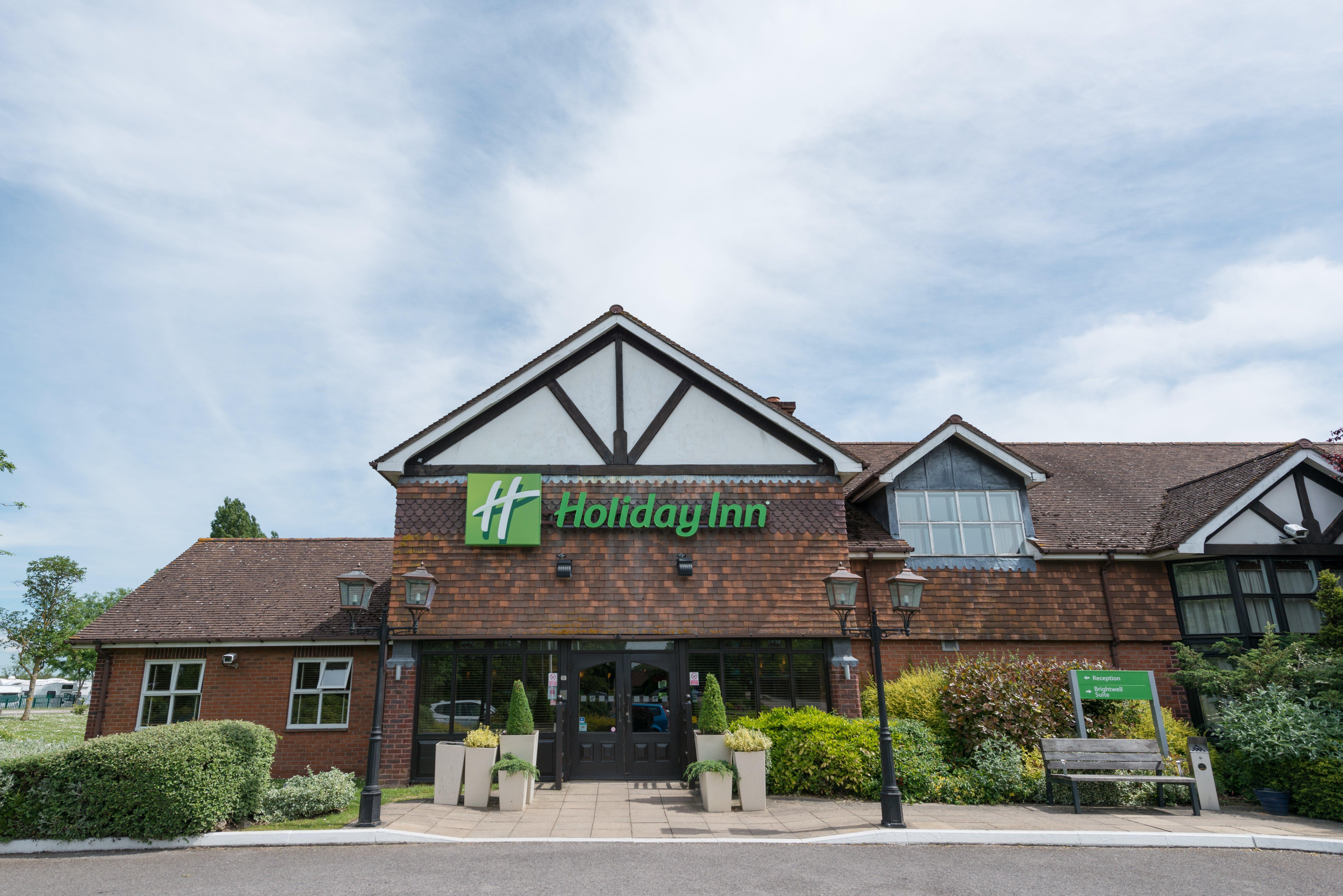 Holiday Inn Reading West By Ihg Екстериор снимка
